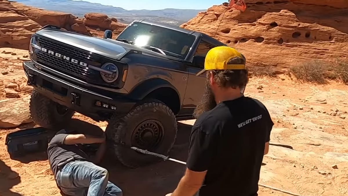 Ford Bronco Trail Fix Involves Welding Junk Onto It - Vintage Car Classic